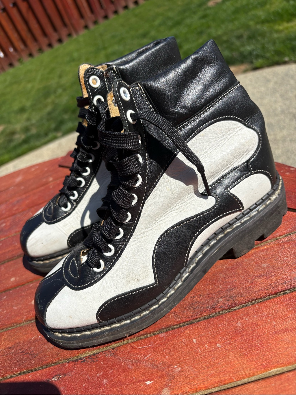 Original Angel Line ~Angel Flash Boots John Fluevog Black And White Lace-Up